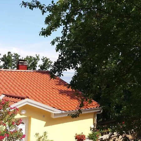 Apartment Fuer Vier Personen Opatija